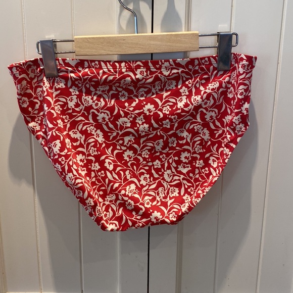 LL Bean Bathing Suit Skirt and Bottoms - Picture 4 of 7